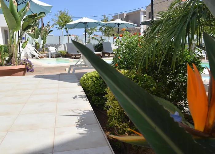 Four Seasons Homes