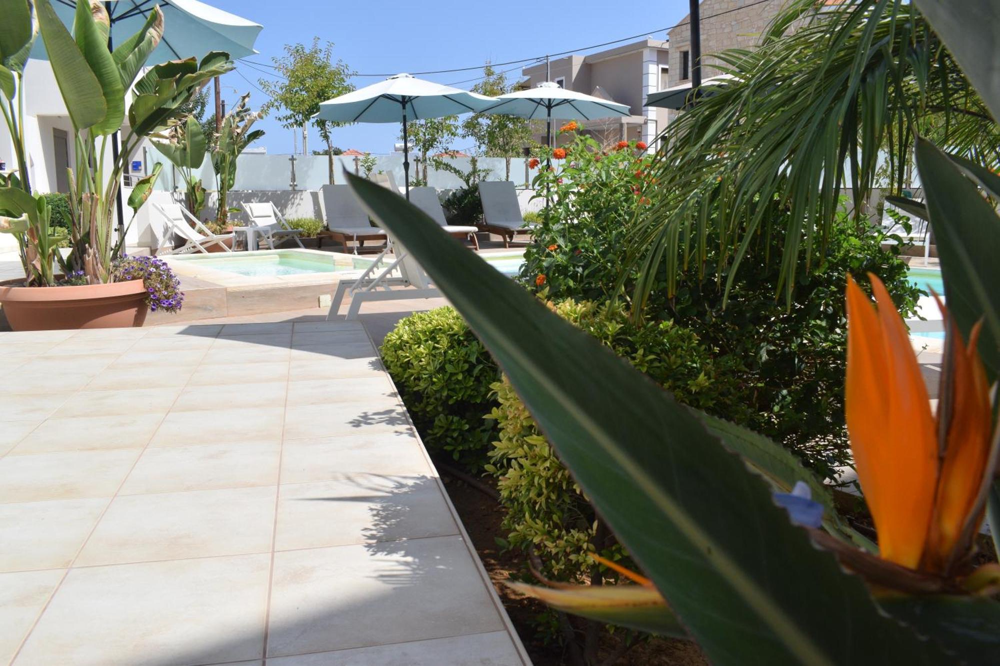 Four Seasons Homes * Stalós